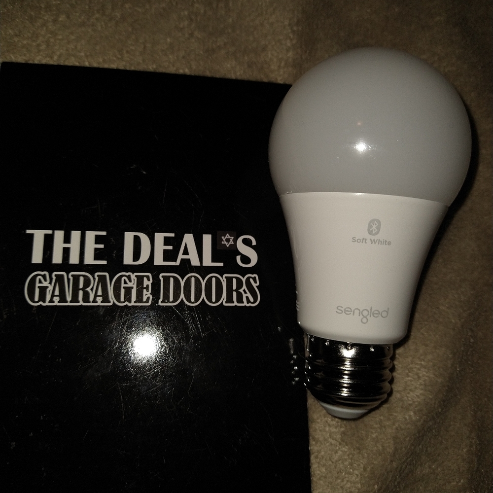 Smart Light Bulb - Picture 2 of 3